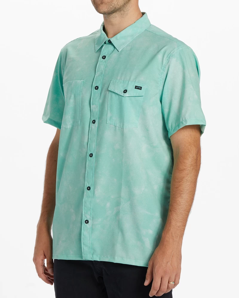 Billabong A/Div Surftrek Perf Short Sleeve Shirt - Chino