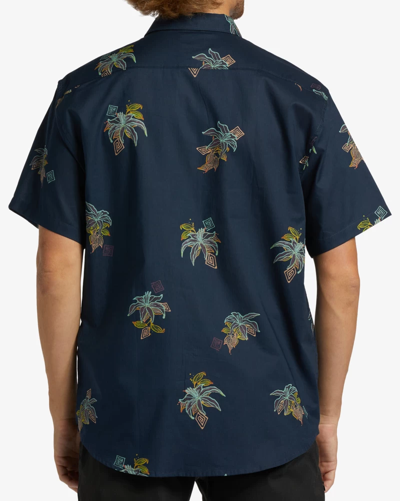 Billabong Sundays Mini Krekls Ar īsām Piedurknēm - Nakts