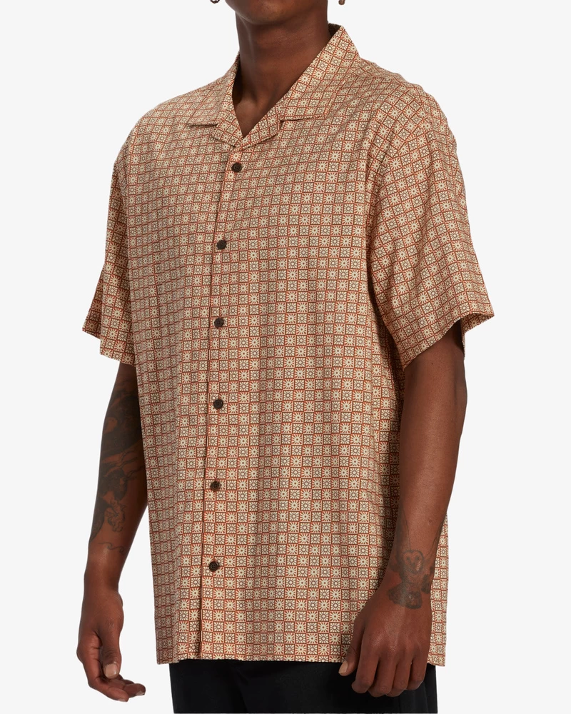 Billabong Sundays Vacay Short Sleeve Woven Shirt - Mustard