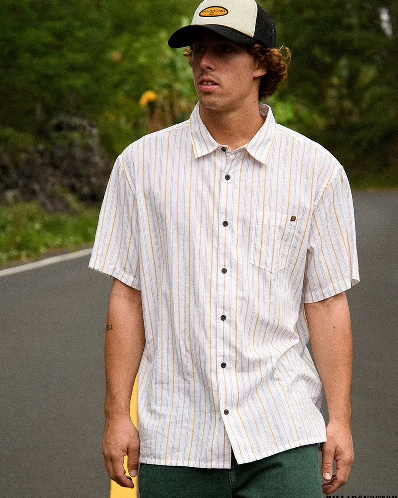Billabong Mogul Short Sleeve Woven Shirt - Mustard