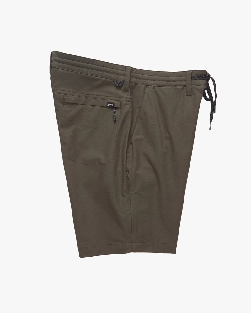 شورت Billabong A/Div Surftrek Plus بخصر مطاطي عضوي، 19 بوصة - زيتوني داكن
