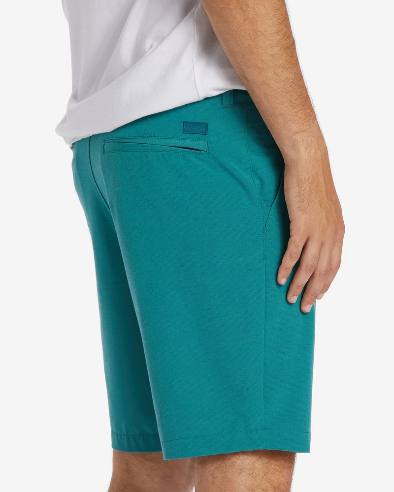 מכנסי Billabong Crossfire Slub צוללים בגודל 19 אינץ' - פסיפיק