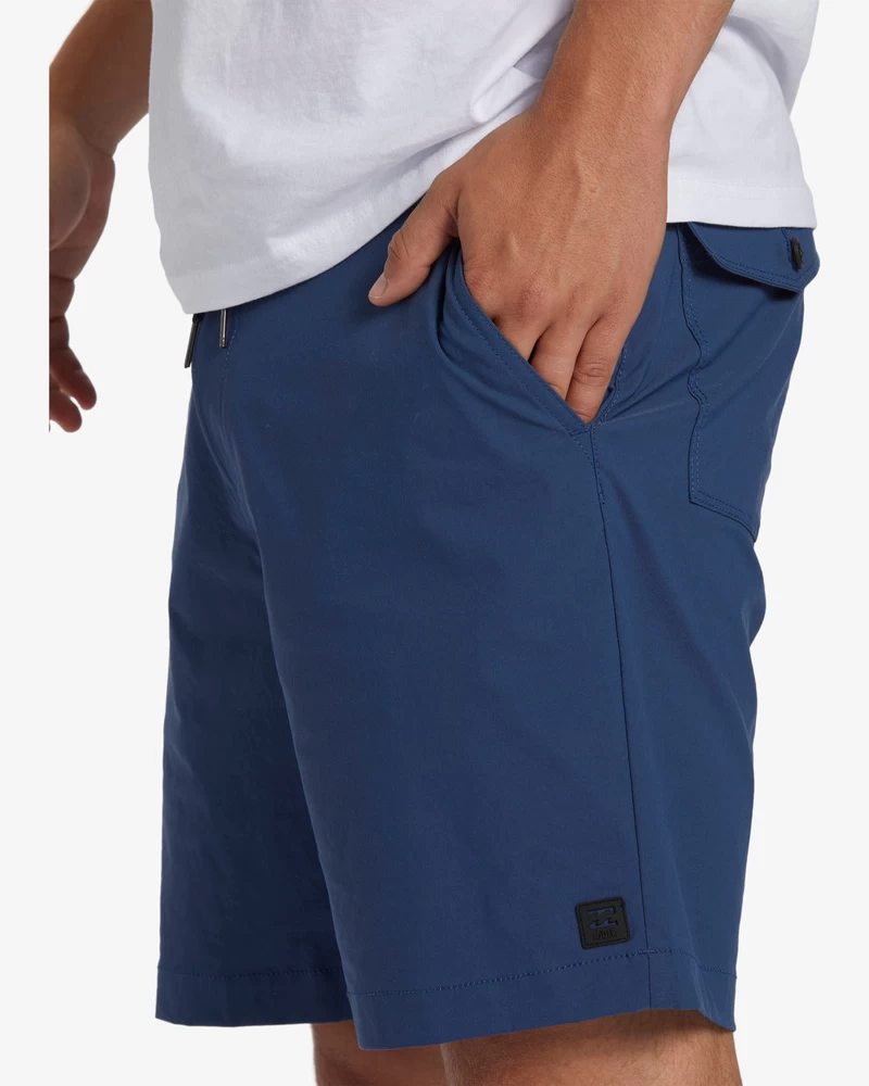 Billabong Surftrek Plus 19" Hybrid Shorts - Dark Blue