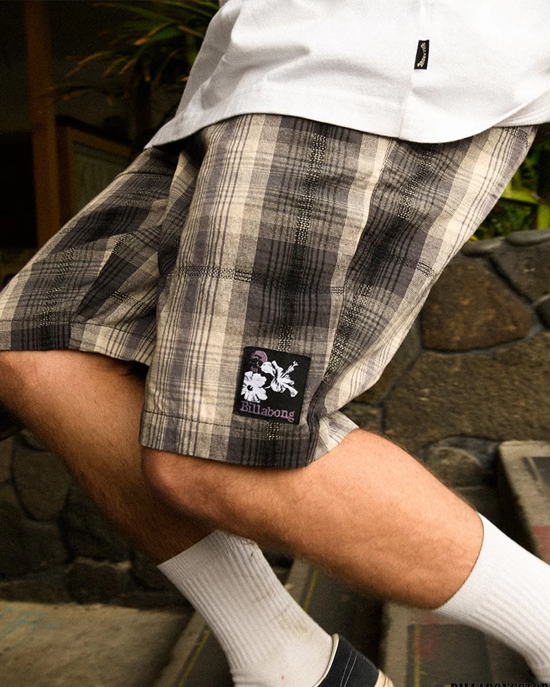 Billabong Larry Jakarlı Layback Yürüyüş şortu - Kömür Rengi