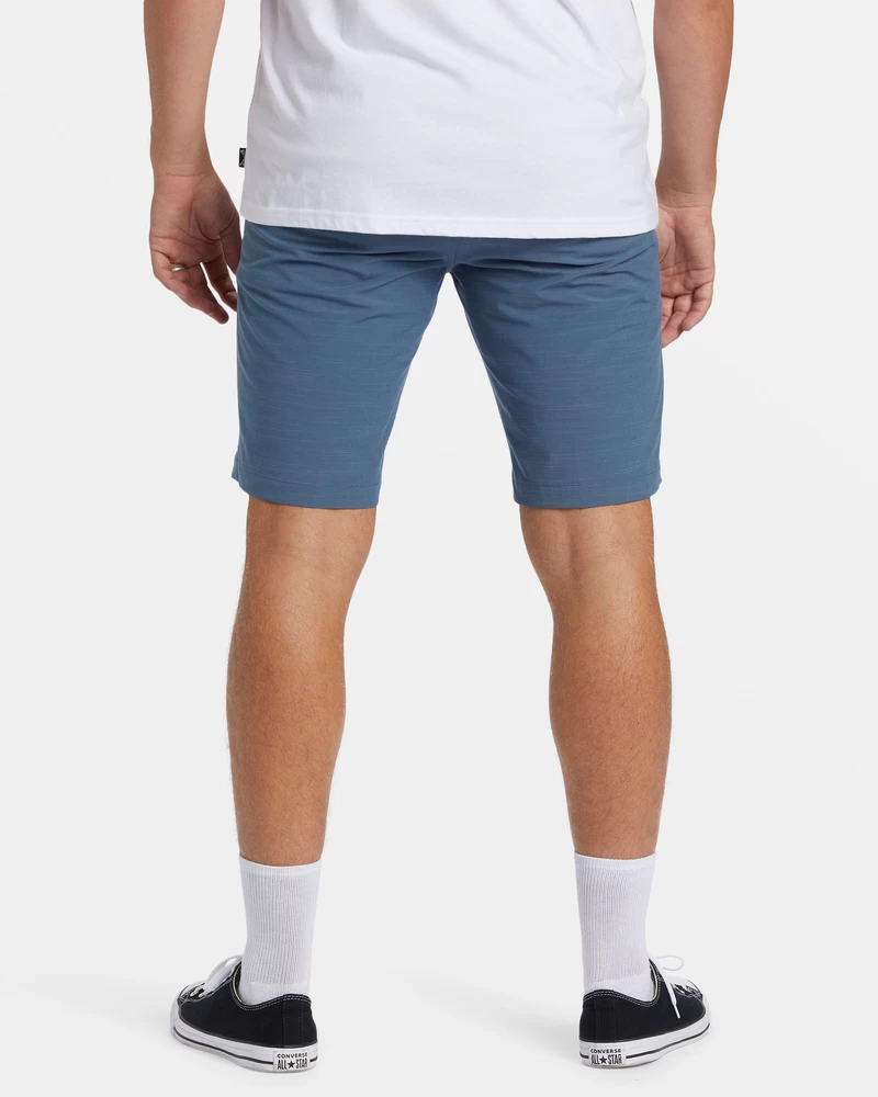 شورت بيلابونج كروس فاير سلوب 21 بوصة هجين غاطس - أزرق داكن