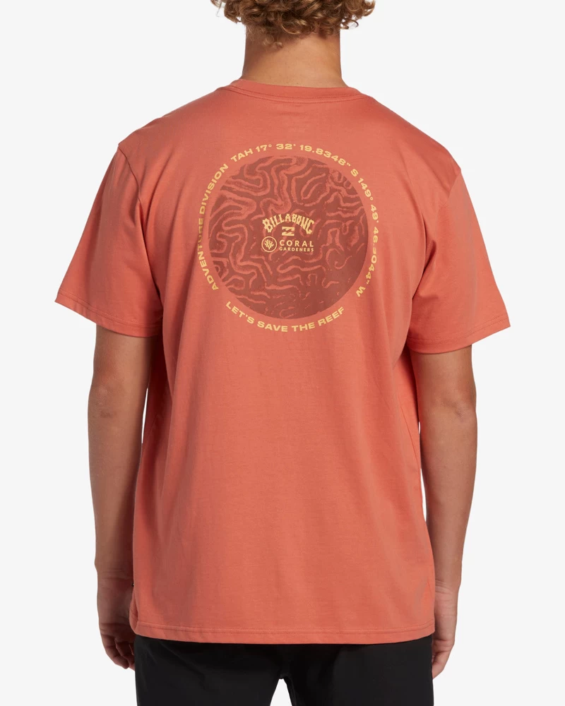 Billabong Camiseta Manga Curta Coral Gardeners Brain - Coral