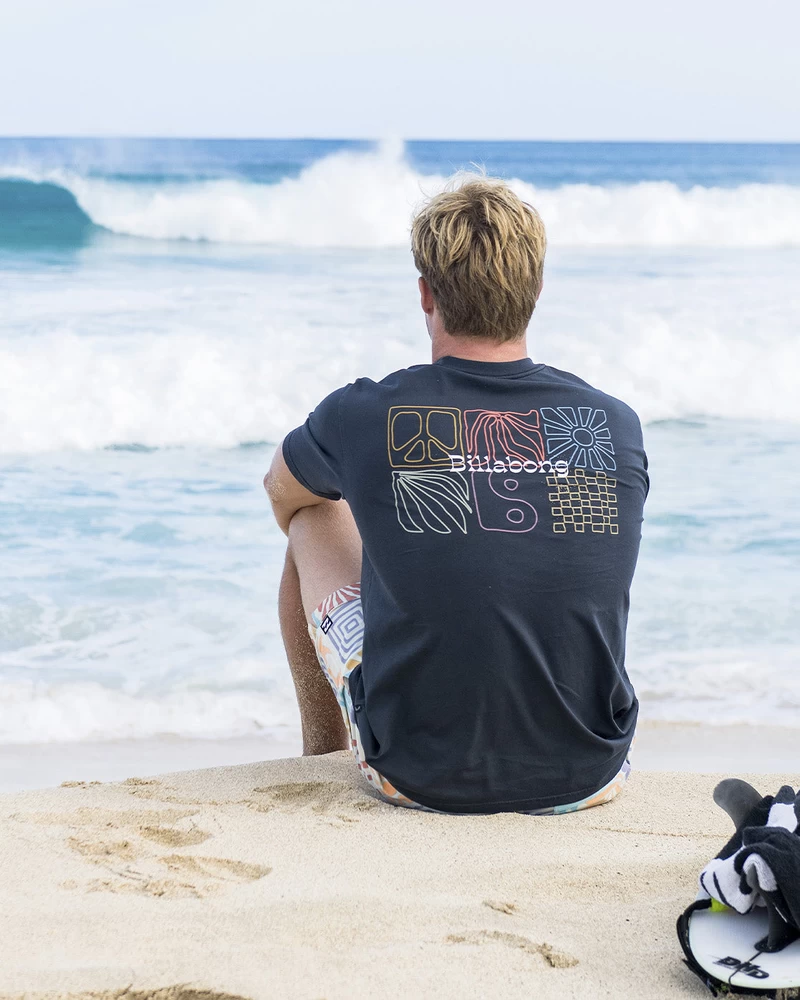 Billabong Reflecties Golf Gewassen T-shirt Met Korte Mouwen - Zwart