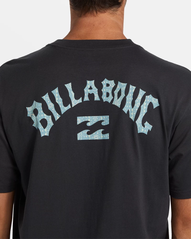 Billabong Arch Fill T-särk - Pestud Must