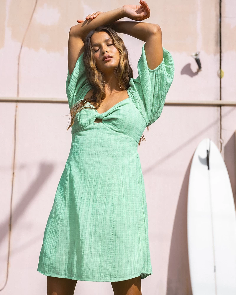 Mini Obleka Billabong Sol S Puff Rokavi - Svetli Travnik