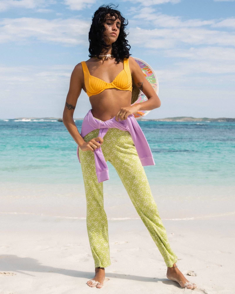 Billabong Better Together Ankle Bootcut Knit Pants - Moss Meadow