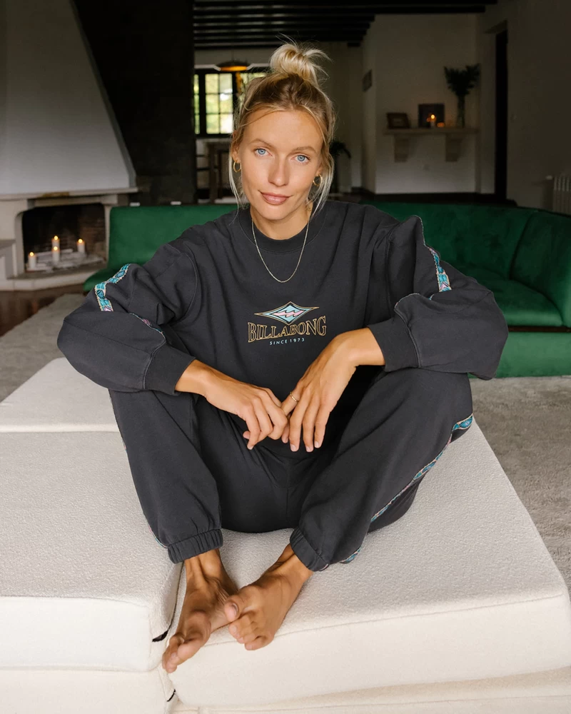 Billabong Swipe Right Kendal Crewneck Sweatshirt - Black Sands
